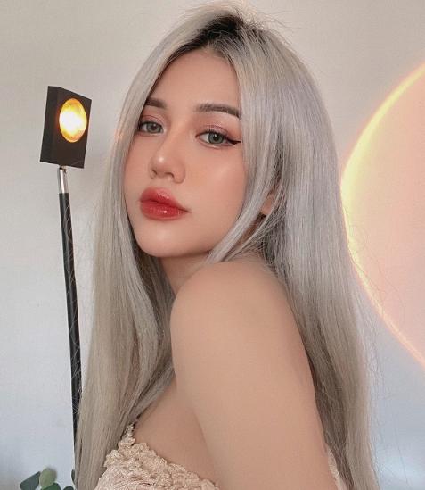 Quỳnh Nhi Trần lộ clip ảnh nóng full gây xôn xao dư luận